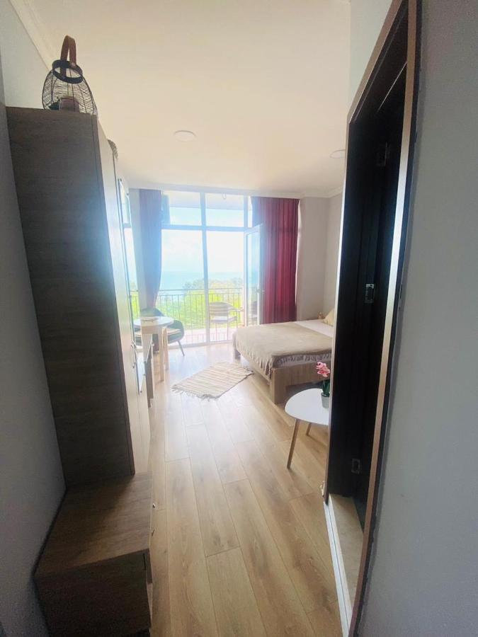 Mimino Aparthotel Batumi Exterior photo